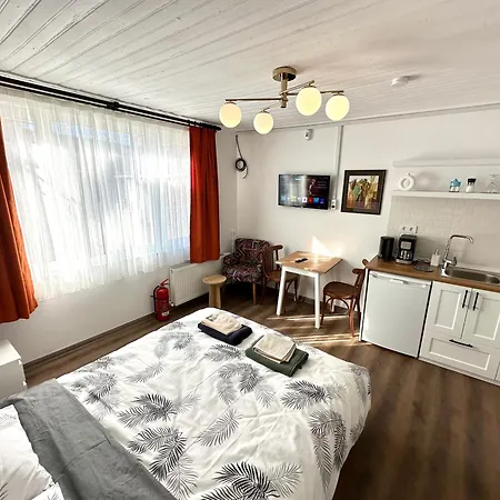 Yellowhouse 5 Istanbul