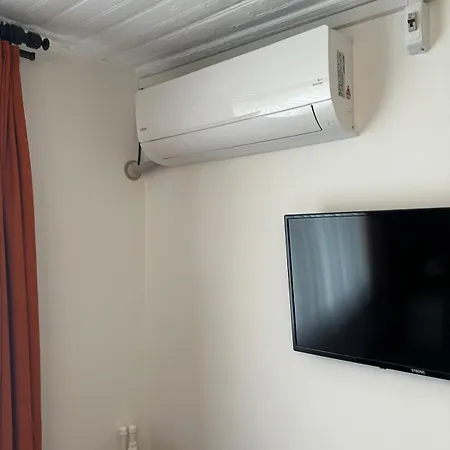 Yellowhouse 5 4* איסטמבול